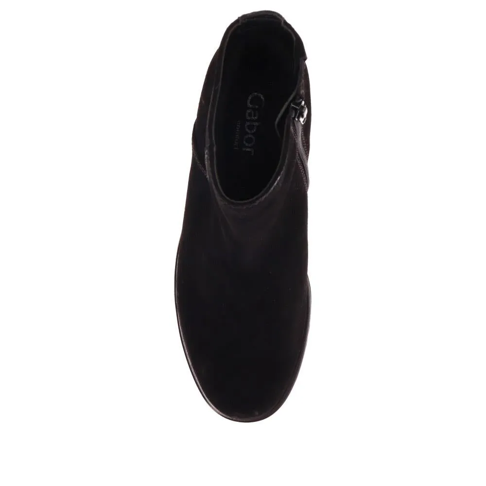 Block-Heeled Ankle Boots - GAB40513 / 325 887