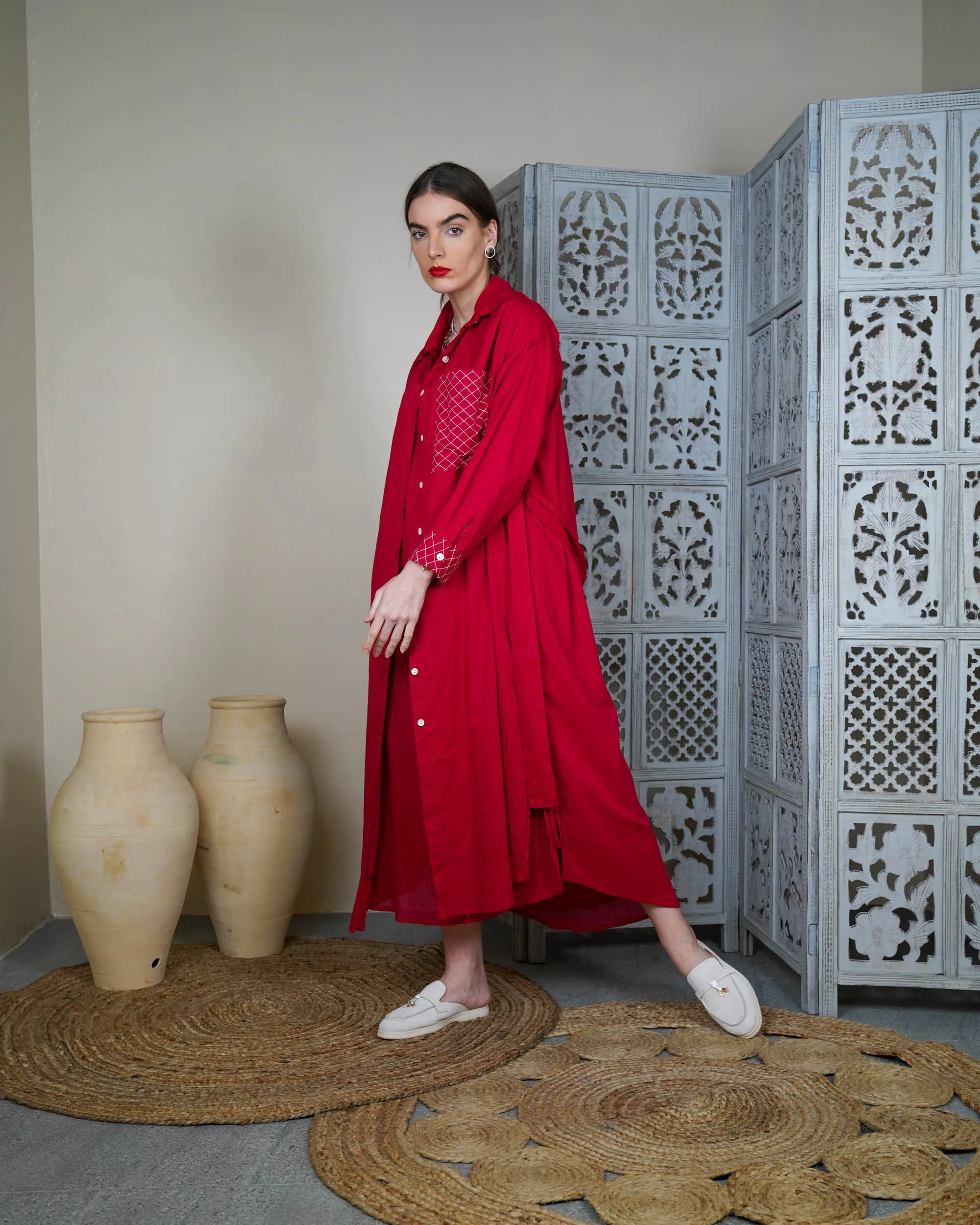 Collar Style with embroidered pocket and waist belted long sleeves with cuff embroidered cotton kaftan 2598 - قفطان