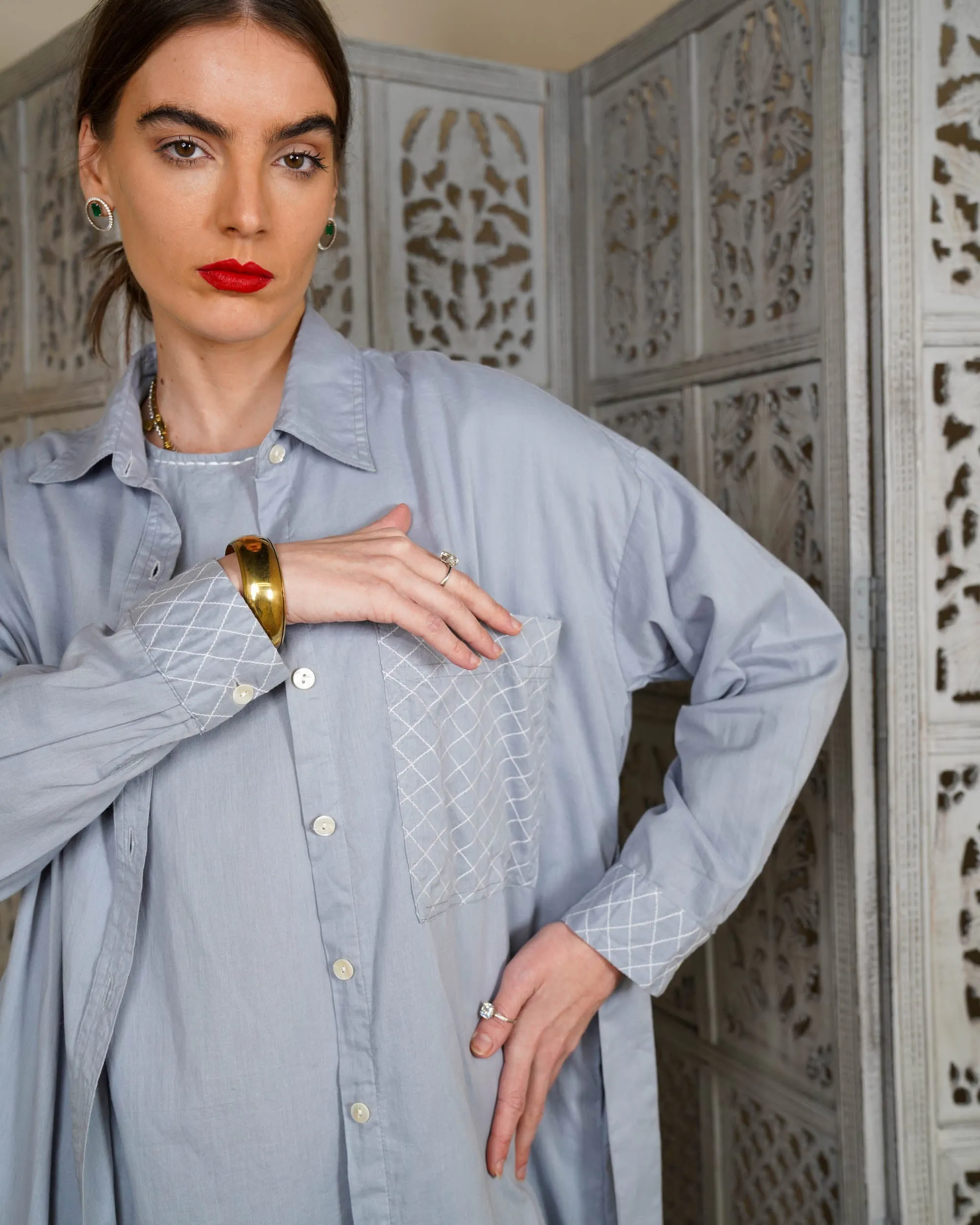 Collar Style with embroidered pocket and waist belted long sleeves with cuff embroidered cotton kaftan 2598 - قفطان