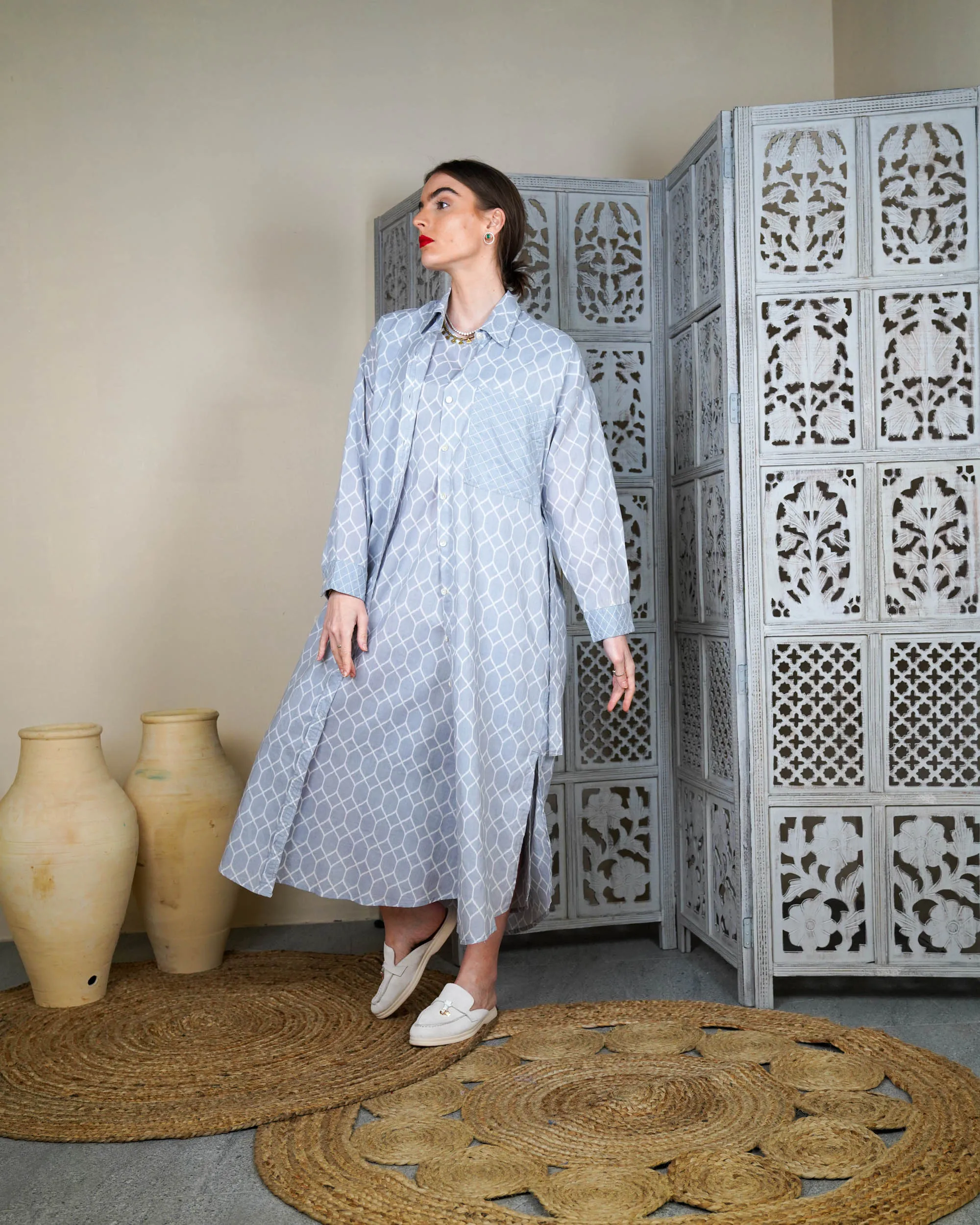 Collar Style with embroidered pocket and waist belted long sleeves with cuff embroidered cotton kaftan 2598 - قفطان