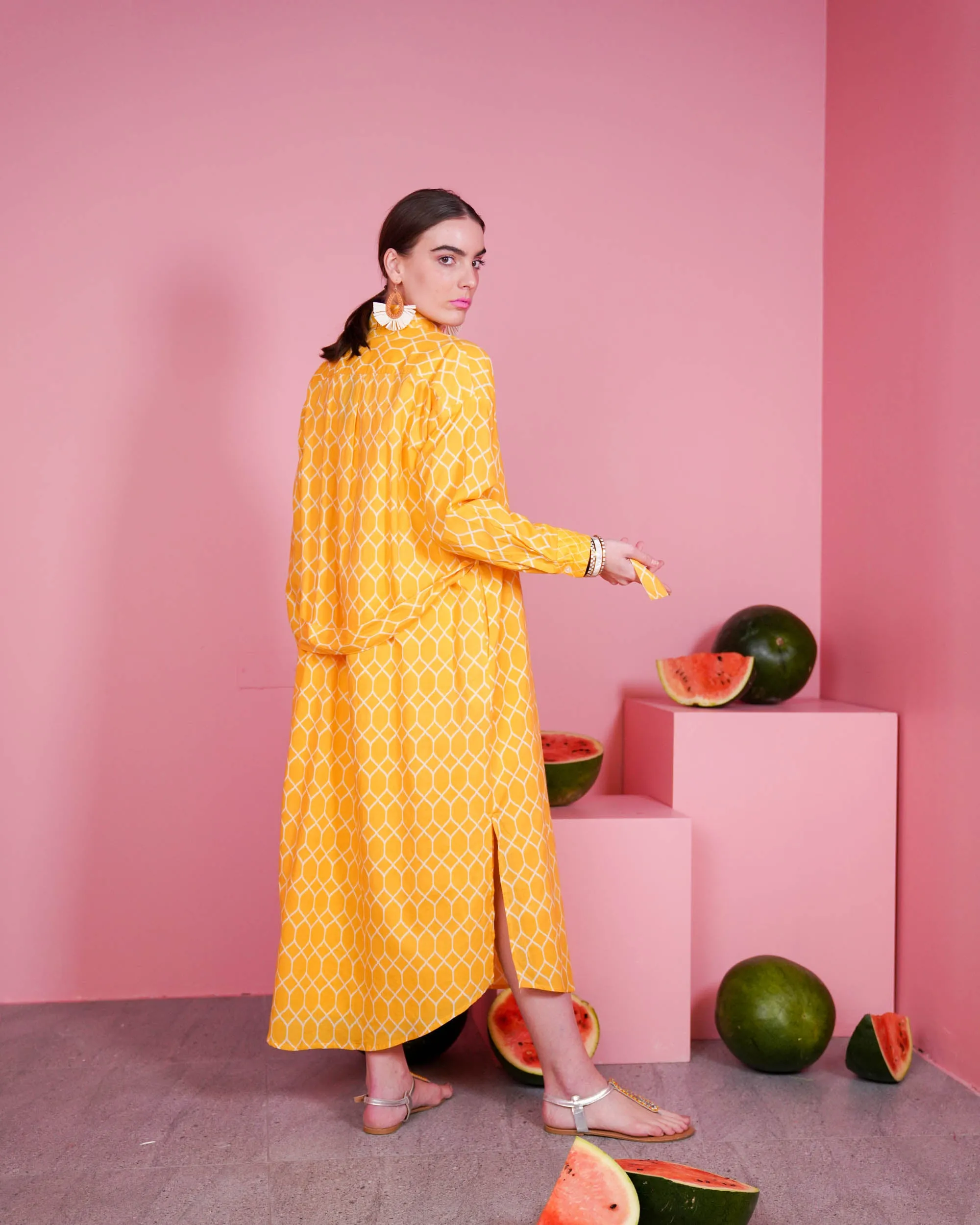 Collar Style with embroidered pocket and waist belted long sleeves with cuff embroidered cotton kaftan 2598 - قفطان