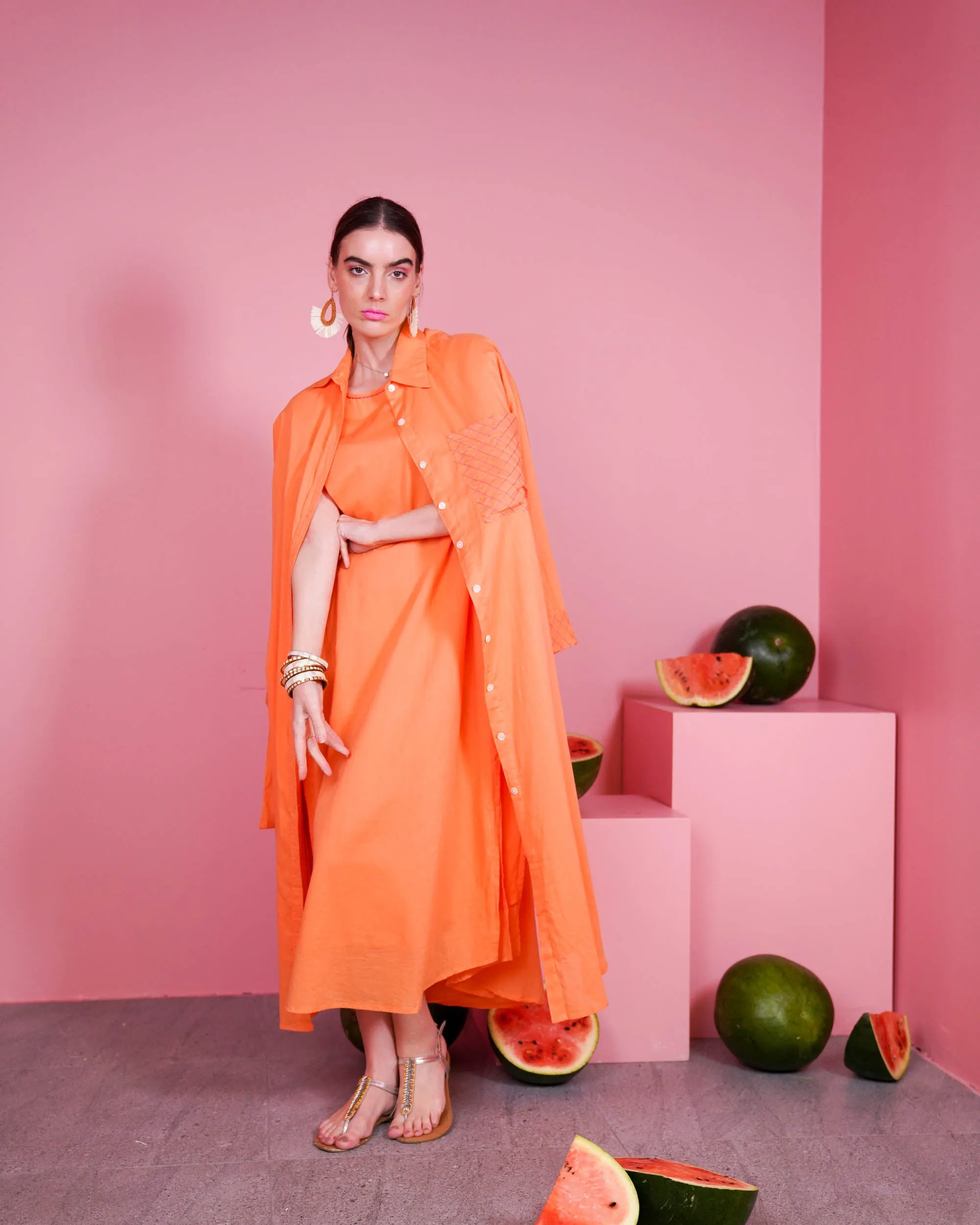 Collar Style with embroidered pocket and waist belted long sleeves with cuff embroidered cotton kaftan 2598 - قفطان