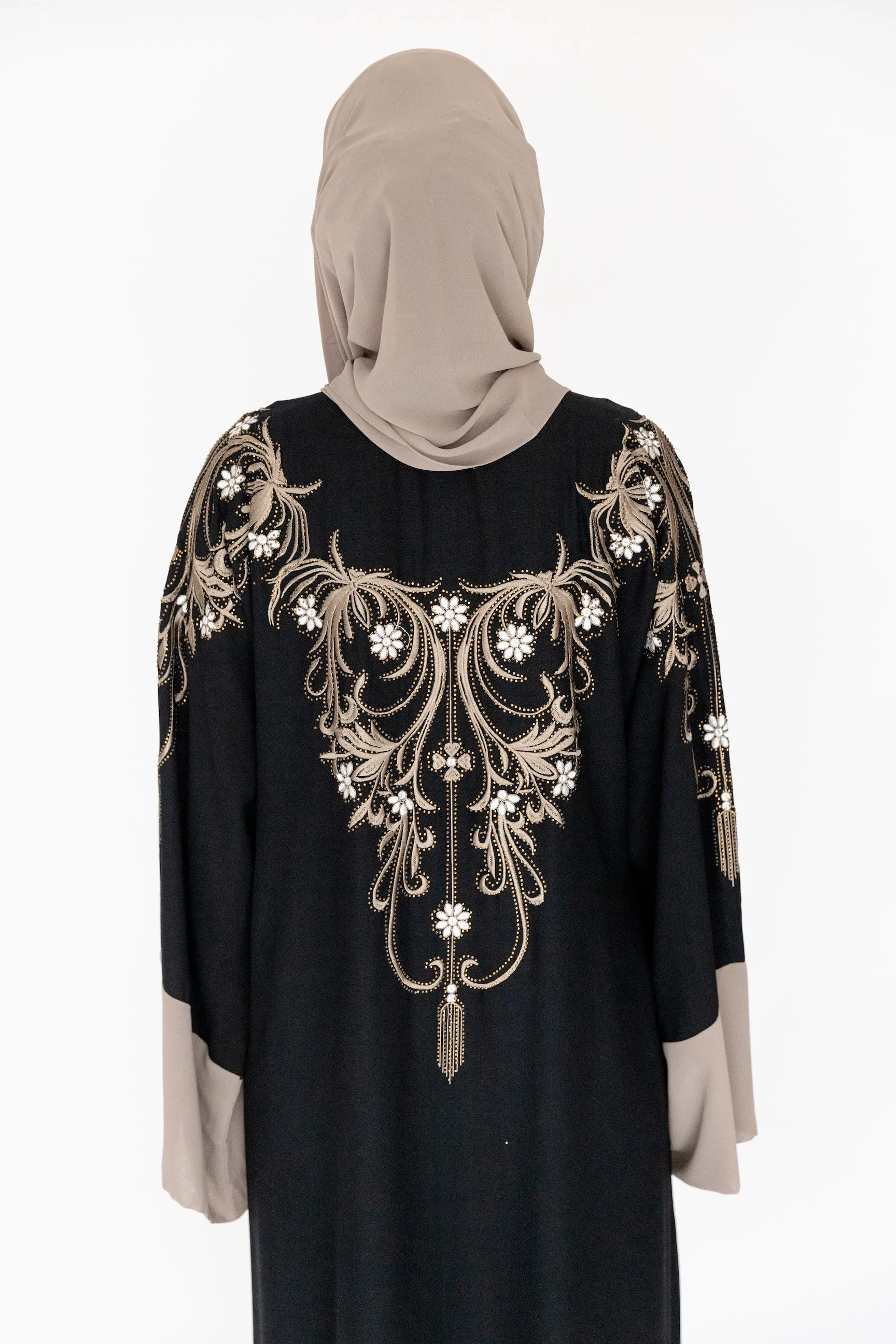 Doha Abaya