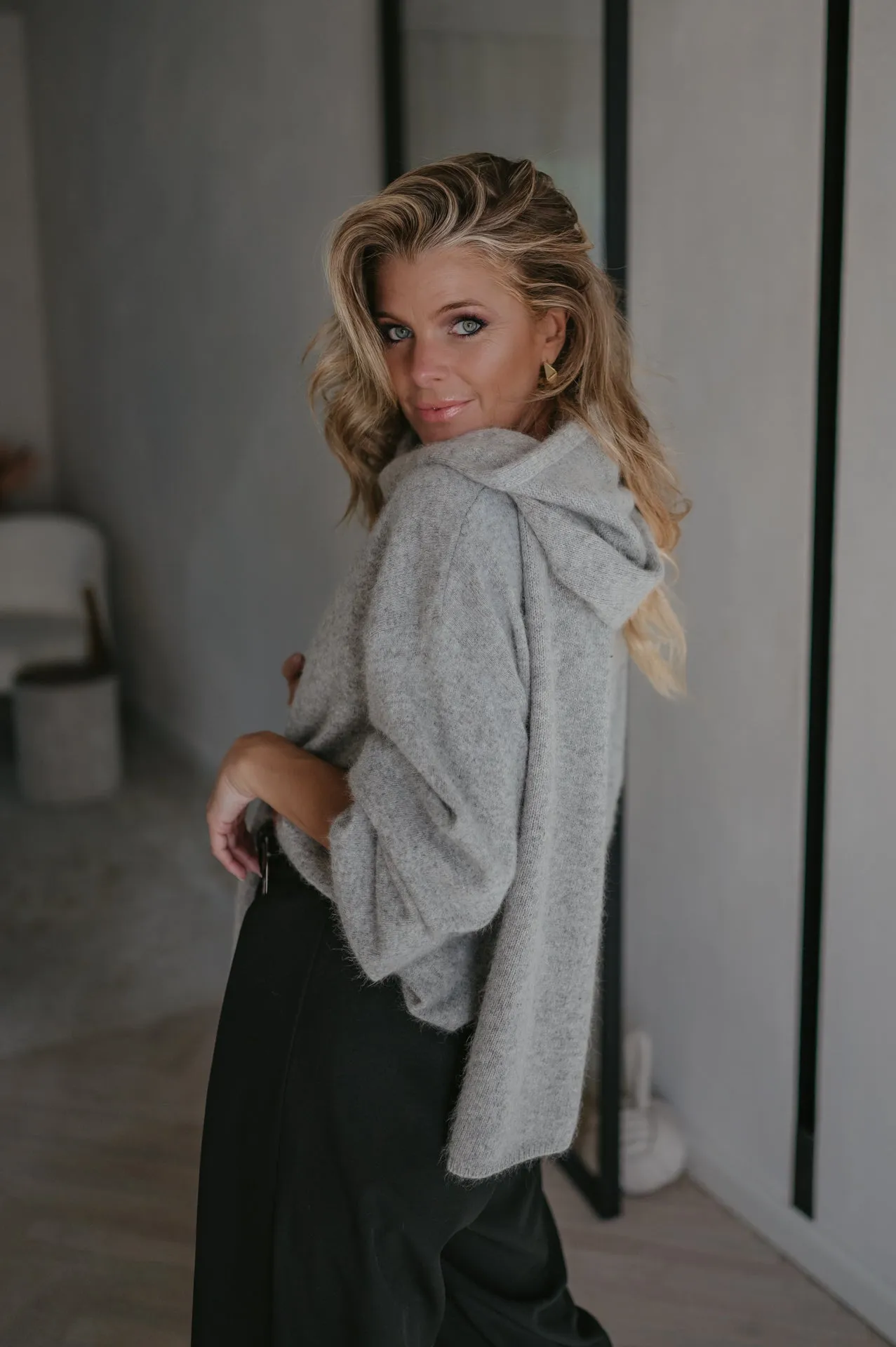 Dolente scarf I Grey