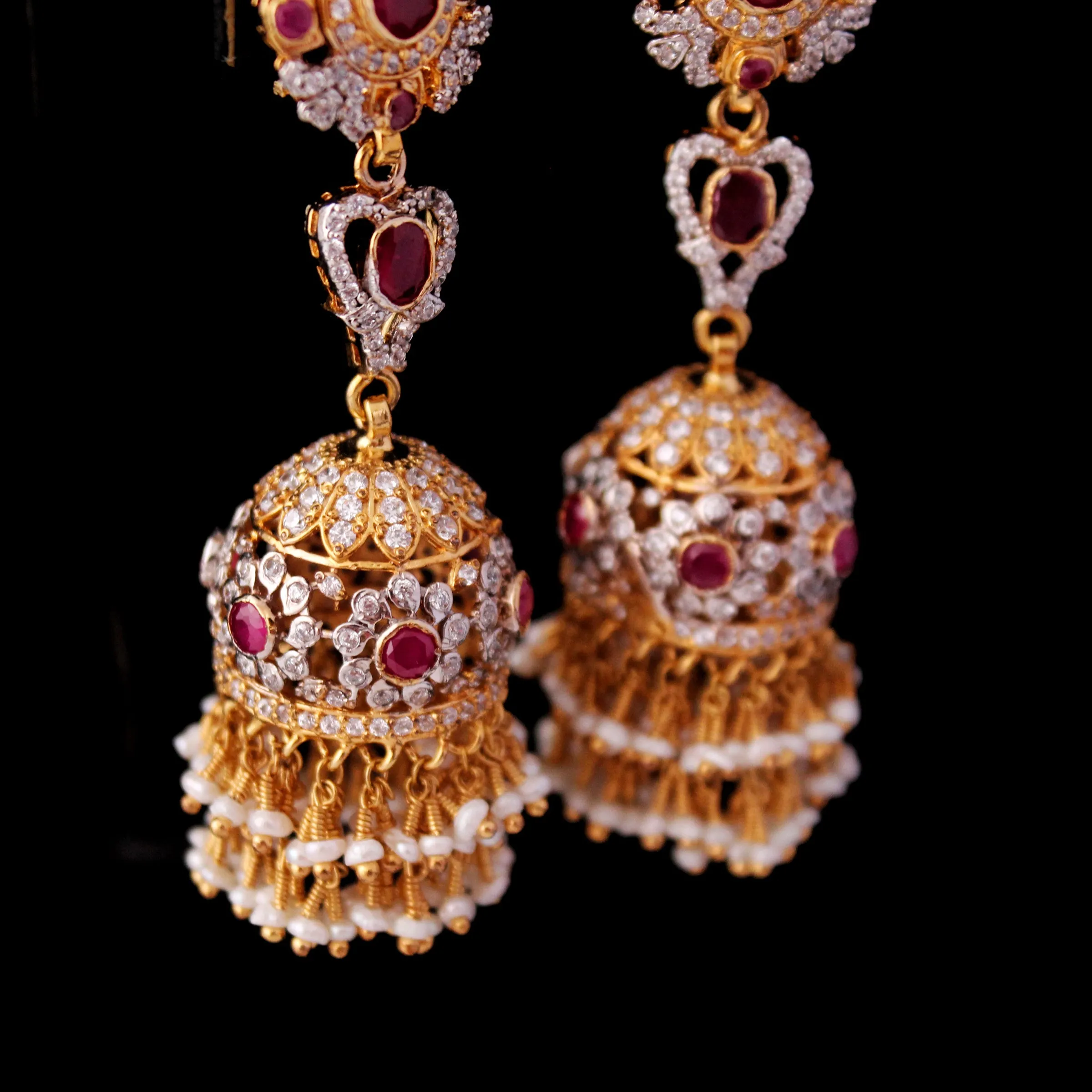 Earrings in Chetum