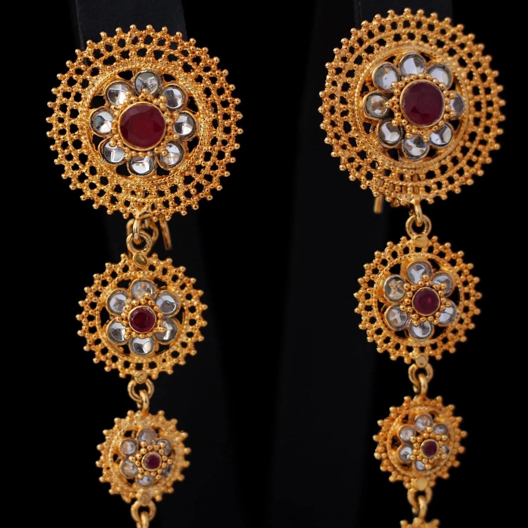 Earrings with Chetum and Kundan Work
