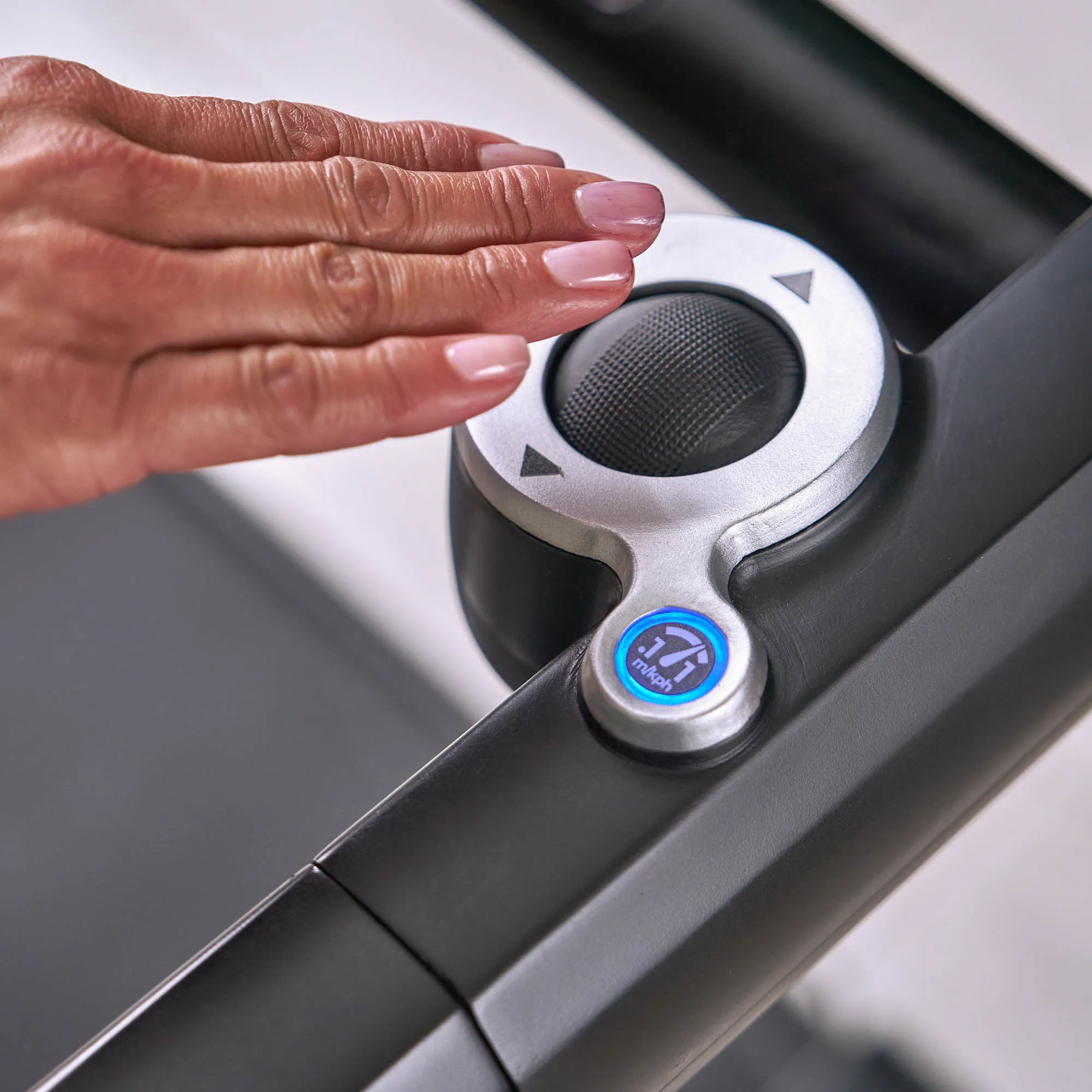 Echelon Stride 8s Smart Connected Treadmill