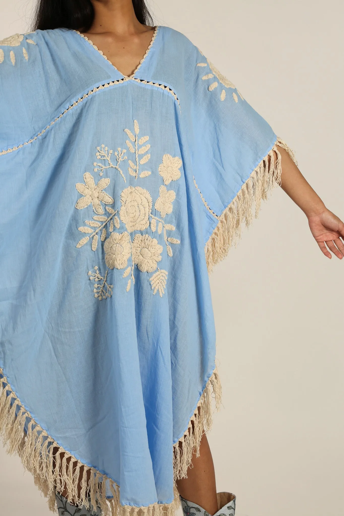 EMBROIDERED KAFTAN DRESS CASSI