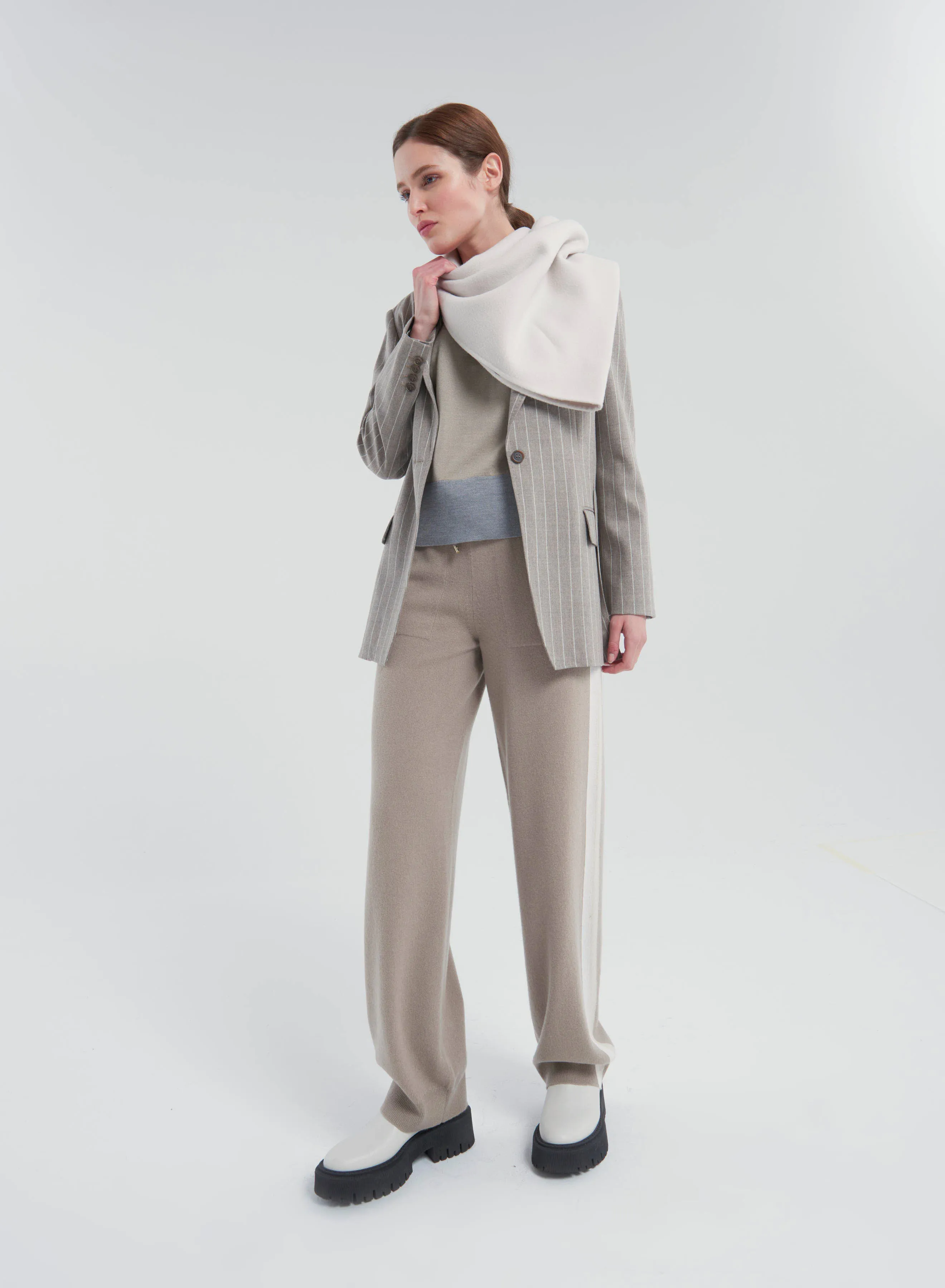 GIACCA IN LANA E CASHMERE STRETCH