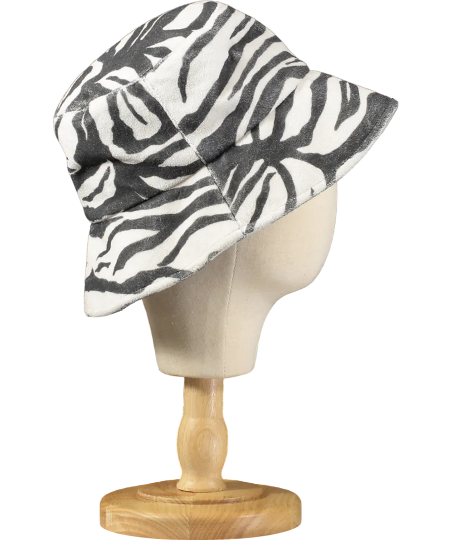 Lack Of Color Black / White Wave Zebra Bucket Hat 56cm UK S/M
