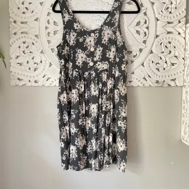 Light As a Flower Dress in Charcoal Gray